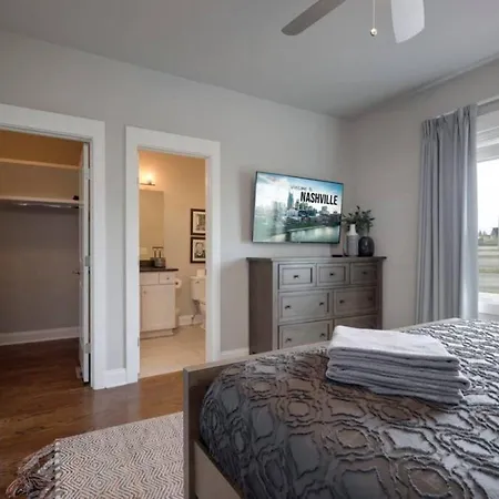 Weho Nashville Home, Geodis Park, Mini-Golf, Arcade, 10Min To Downtown! Sleeps 10!